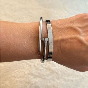 Silver and Black Bangle Set